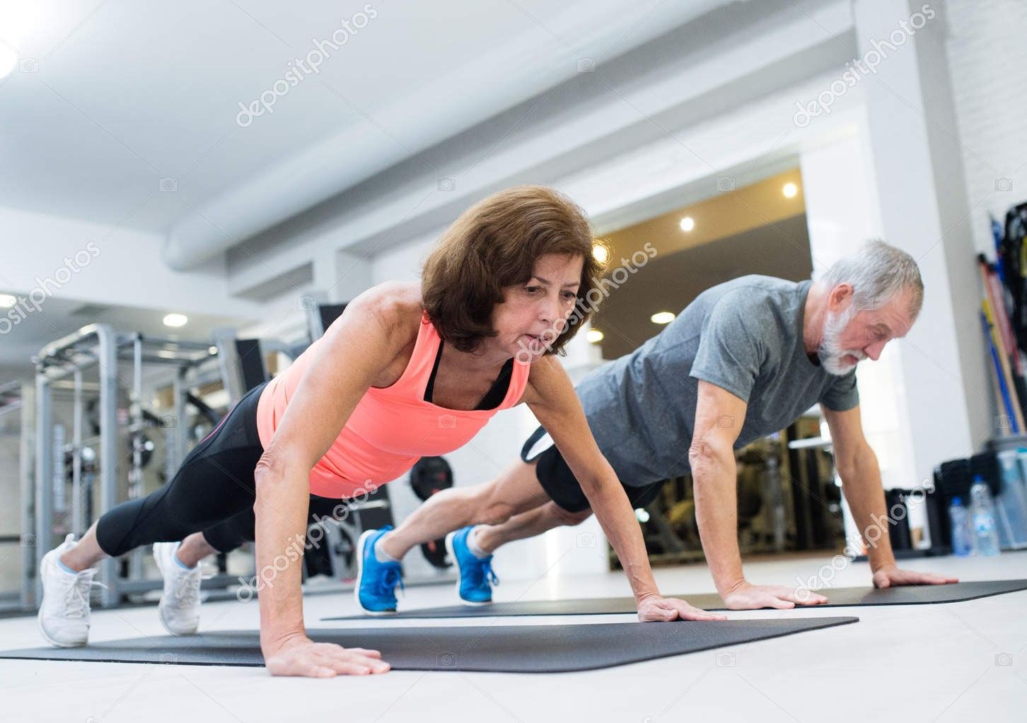 La edad puede determinar la disminución de la masa y la fuerza muscular en la menopausia