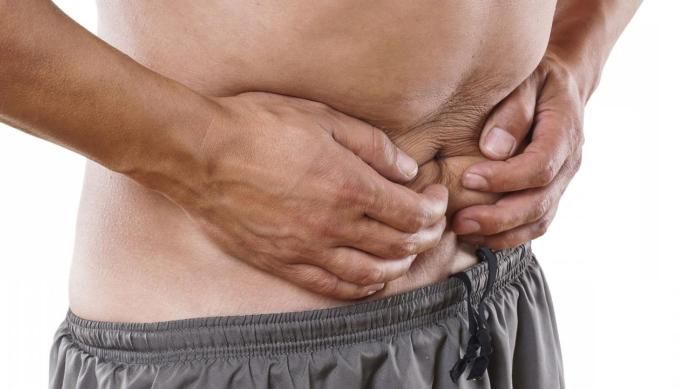 El dolor abdominal prolongado sin causa aparente y una pérdida de peso inexplicada podrían alertar de un tumor digestivo